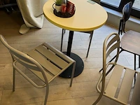 3 diverse tafels met 6 stoelen - afbeelding 2 van  20