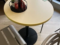 3 diverse tafels met 6 stoelen - afbeelding 14 van  20