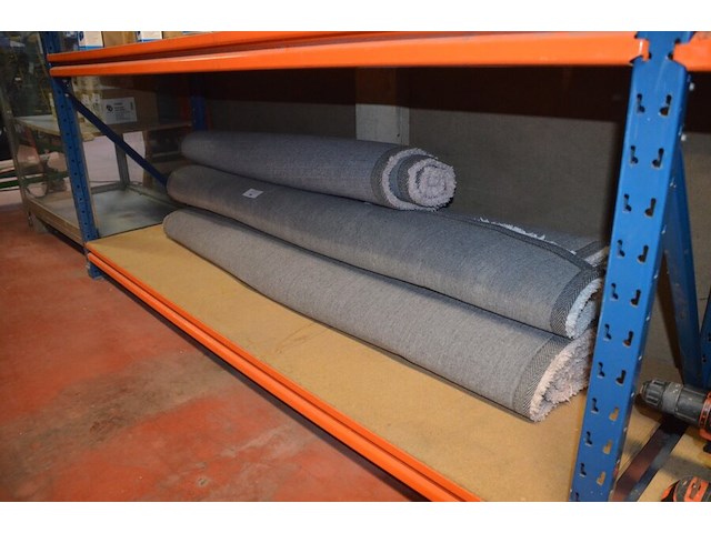 3 diverse tapijten - afbeelding 2 van  6