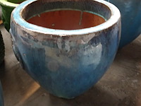 3 diverse vorstvrije terracotta bloembakken - afbeelding 4 van  5