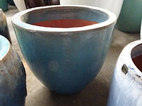 3 diverse vorstvrije terracotta bloembakken - afbeelding 5 van  5