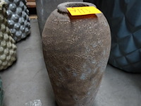 3 diverse vorstvrije terracotta vazen - afbeelding 2 van  4