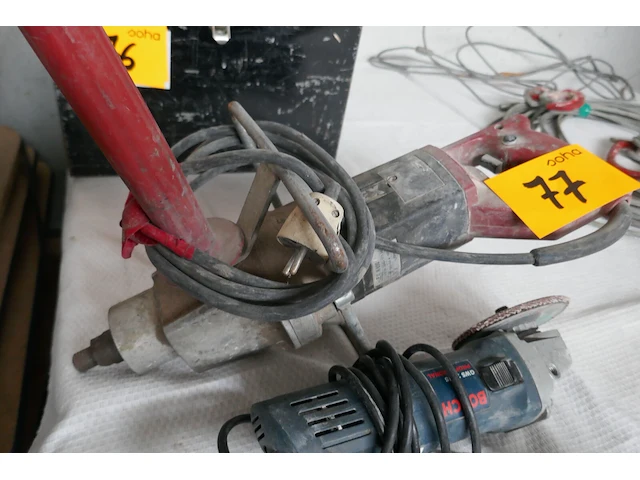 3 diverse werkmachines - afbeelding 2 van  5