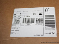 3 diverse whiteboards - afbeelding 2 van  2