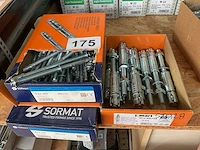 3 dozen ankerbouten