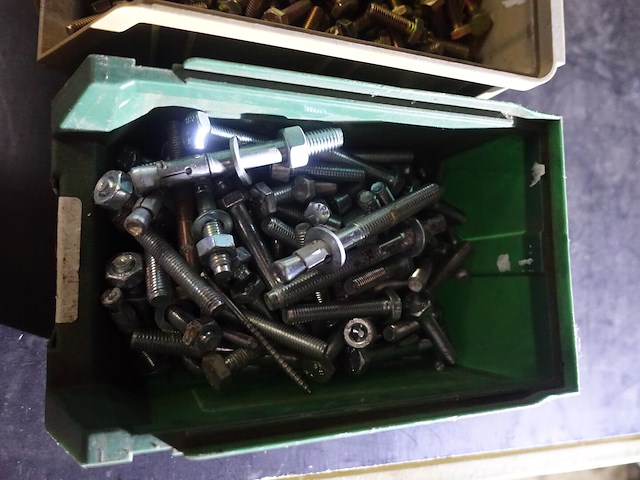 3 dozen diverse bouten - afbeelding 3 van  24