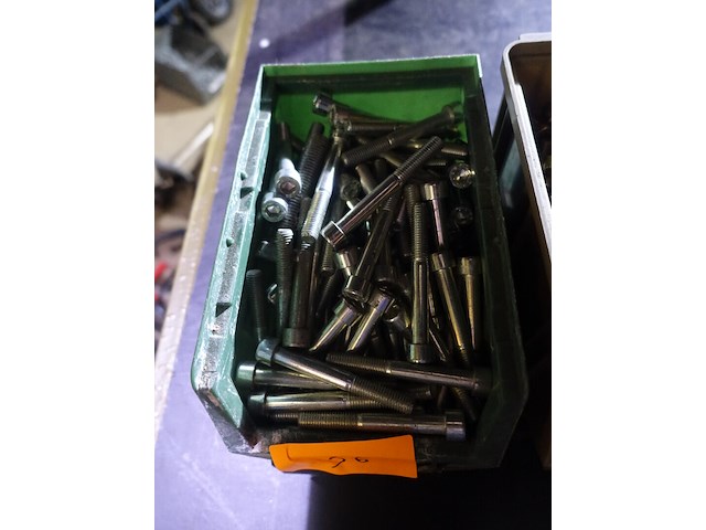 3 dozen diverse bouten - afbeelding 18 van  24