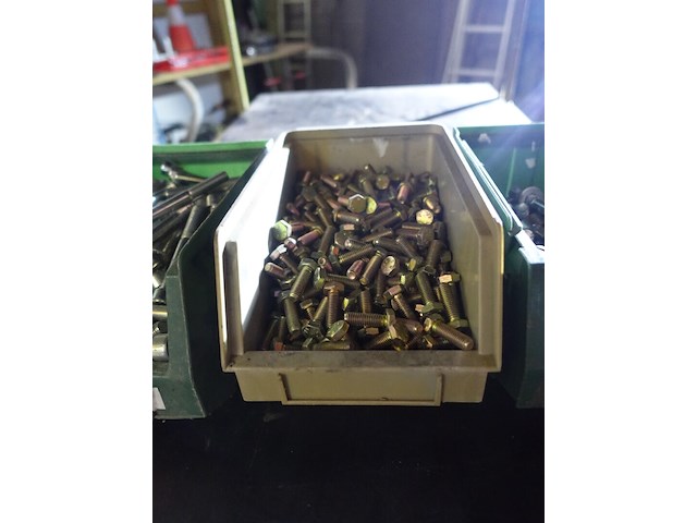 3 dozen diverse bouten - afbeelding 23 van  24