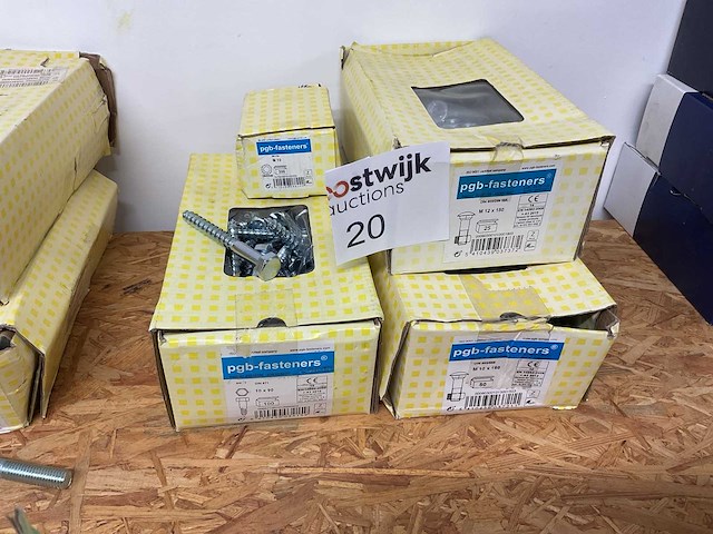 3 dozen houtbouten - afbeelding 1 van  4