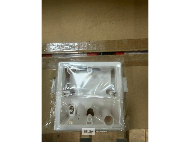 3 dozen inbouwdoos - afbeelding 1 van  3