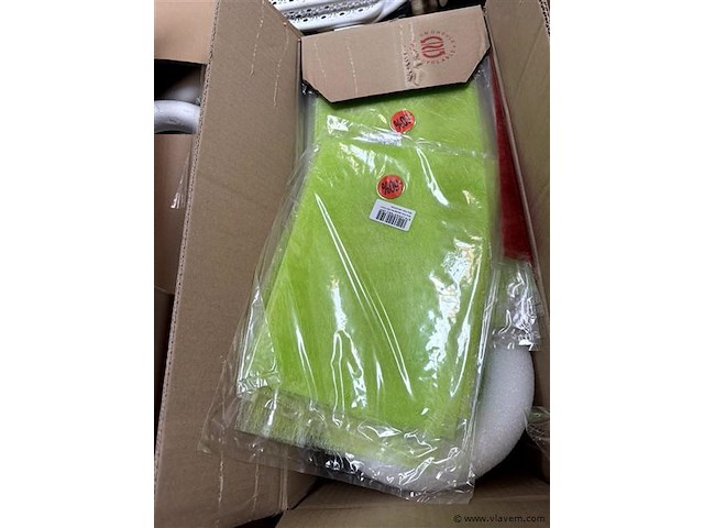 3 dozen, inh. div. hobbymateriaal, wo. linnen, naturbast - afbeelding 4 van  4