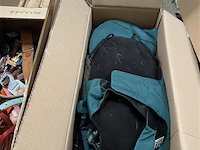 3 dozen, inh. div. huisdieren toebehoren - afbeelding 1 van  4