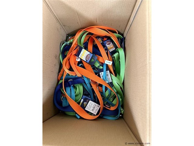 3 dozen, inh. partij div. huisdieren toebehoren en enige bordjes - afbeelding 2 van  4