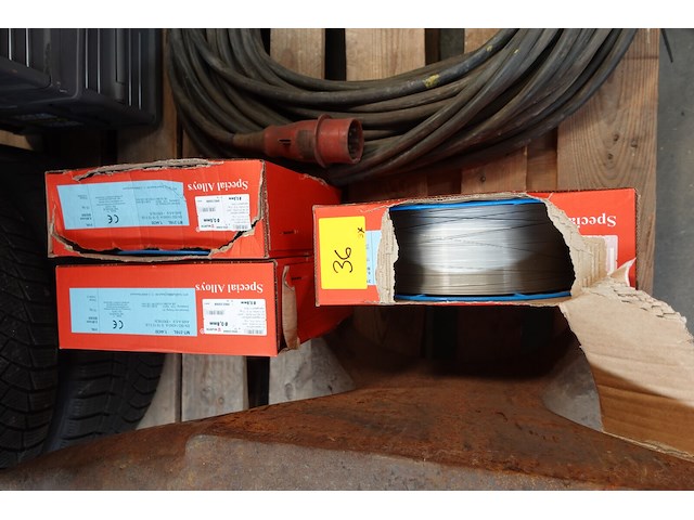3 dozen lasdraad van 15 kilo 0,8mm - afbeelding 1 van  6