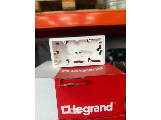 3 dozen opbouwdoos dubbel - afbeelding 1 van  2