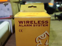 3 draadloze alarmsystemen en 2 rookmelders - afbeelding 2 van  2