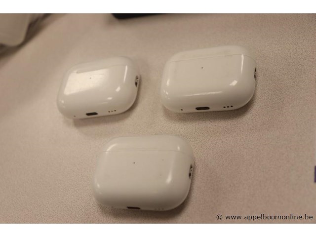3 earpods apple, zonder kabels, werking niet gekend - afbeelding 2 van  2