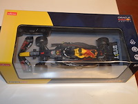 3 f1 auto's max verstappen - afbeelding 2 van  7