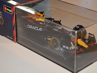 3 f1 auto's max verstappen - afbeelding 7 van  7
