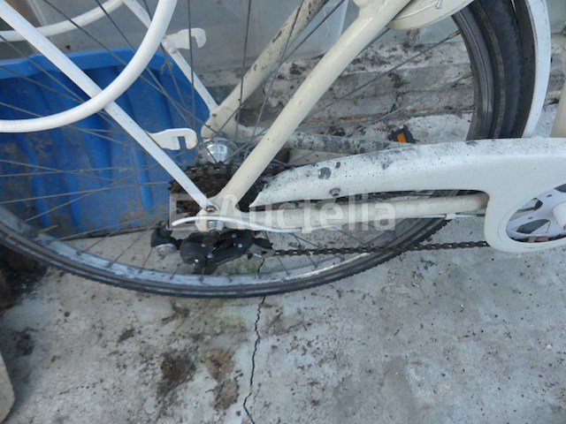 3 fietsen - afbeelding 9 van  12