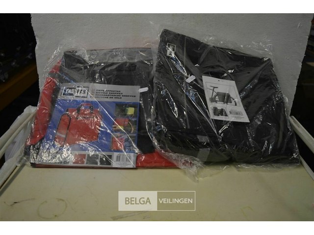 3 fietstassen div maten - afbeelding 1 van  2