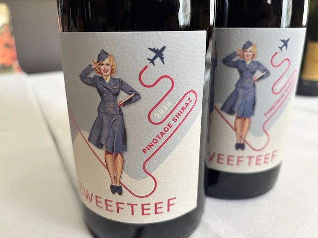 3 flessen rode wijn zweefteef - afbeelding 3 van  3