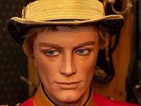 3 footmen van het belgisch koningshuis - afbeelding 22 van  26