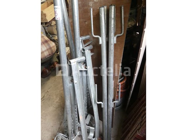 3 gegalvaniseerde ladderklemmen - afbeelding 1 van  6