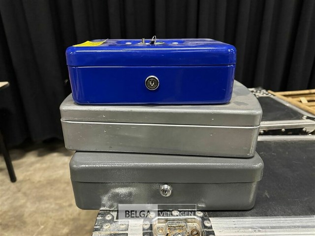 3 geldkistjes - afbeelding 2 van  2