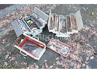 3 gereedschapskisten met inhoud - afbeelding 3 van  5
