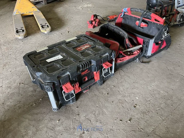 3 gereedschapstassen/-koffers met inhoud - afbeelding 2 van  5