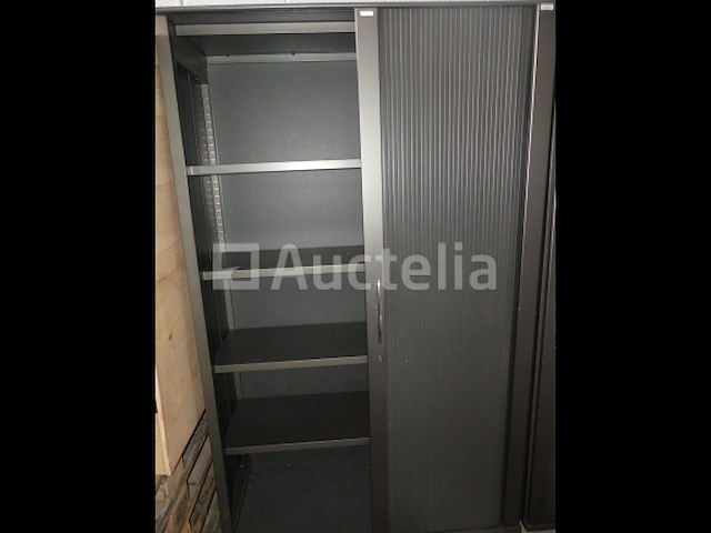 3 gesloten kasten - afbeelding 2 van  5