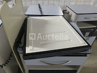 3 haelvoet bedside advanced medische nachtkastjes met geïntegreerde koelkast (lot 009 bis) - afbeelding 8 van  8