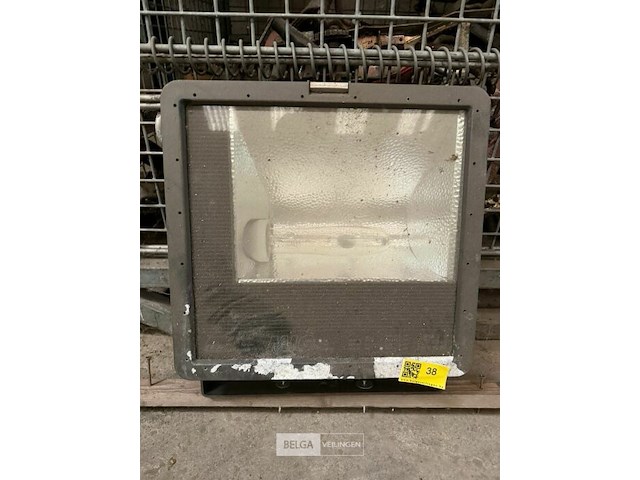 ± 3 halogeenlampen - afbeelding 2 van  3