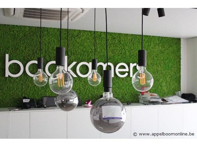 3 hanglampen (zonder railsysteem) - afbeelding 1 van  1