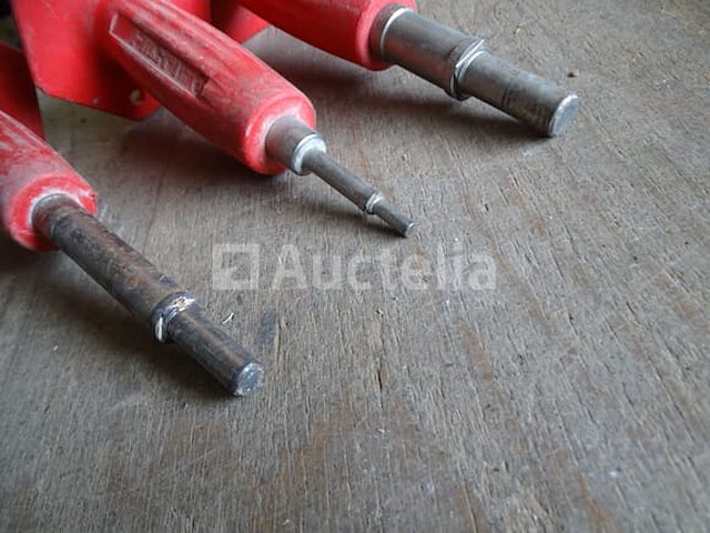 3 hilti slaggereedschappen - verschillende diameters conditie: gebruikt - afbeelding 2 van  3