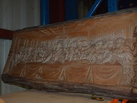 3 houten beeldjes, houtsnijwerk , ovale spiegel in goudkleurige kader, diverse schilderijen en wandversieringen - afbeelding 3 van  15