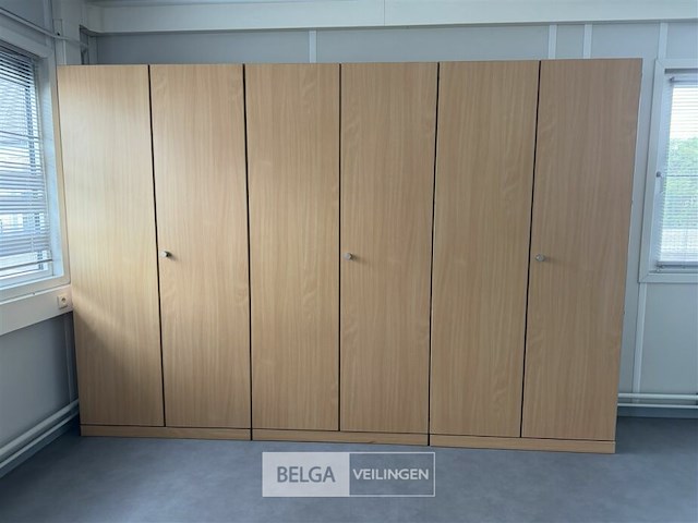 3 houten dossierkasten - afbeelding 1 van  2