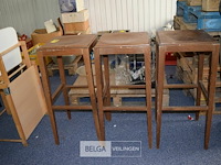 3 houten krukjes - afbeelding 1 van  2