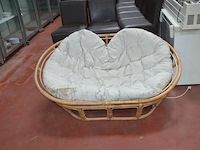 3 houten staantafels afm. 70x70x110cm , ligstoel hout, 8 barstoelen bruin leder mar meubelen (1,8,30) - afbeelding 5 van  12