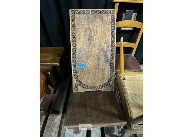 3 houten stoelen + 1 ligstoel - afbeelding 4 van  5