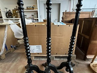 3 houten vloerkandelaars - afbeelding 1 van  1