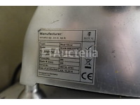 3 huishoudelijke apparaten - afbeelding 2 van  16