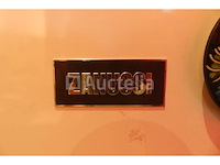 3 huishoudelijke apparaten - afbeelding 2 van  12