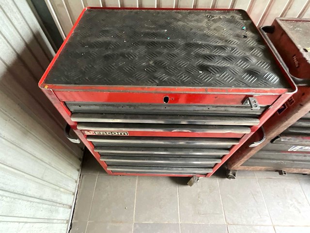 3 industriële gereedschapswagens op wielen, waaronder 2× facom - afbeelding 15 van  20