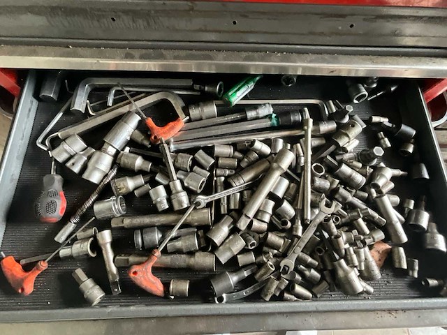 3 industriële gereedschapswagens op wielen, waaronder 2× facom - afbeelding 3 van  14