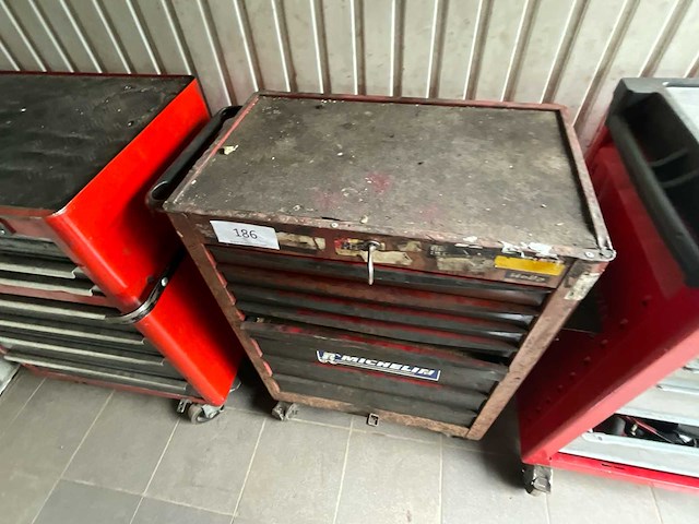 3 industriële gereedschapswagens op wielen, waaronder 2× facom - afbeelding 10 van  14