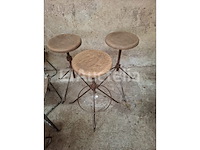 3 industriële krukken - afbeelding 1 van  1