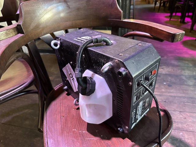 3 jbsystems color jet rookmachines - afbeelding 2 van  4