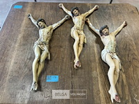 3 jezus – crucifixen - afbeelding 1 van  3